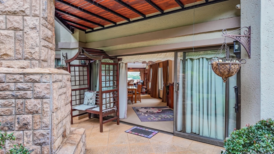 5 Bedroom Property for Sale in Birdwood Estate North West